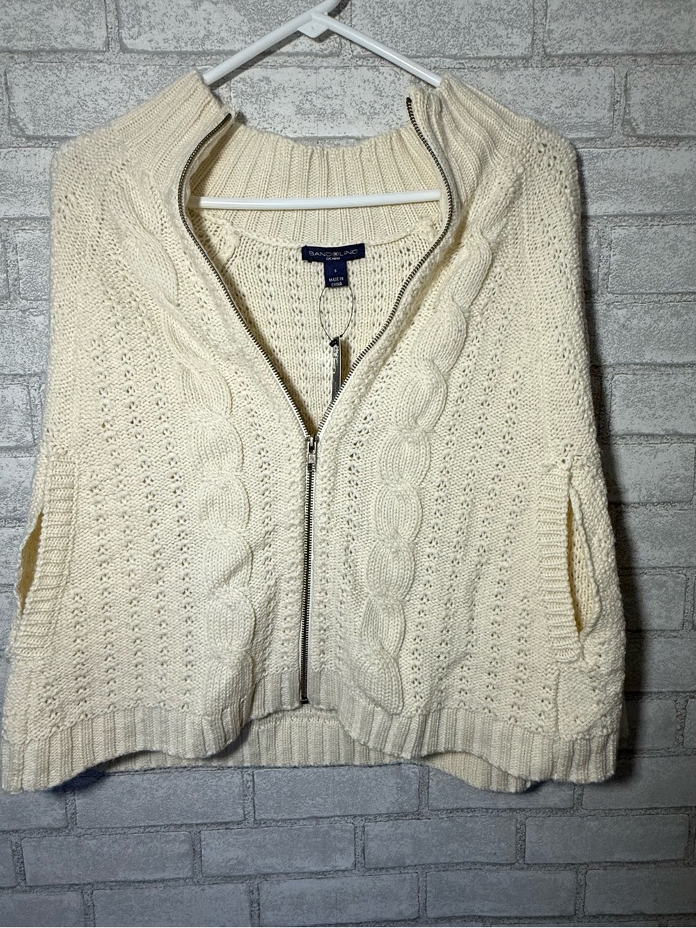 Bandolino Cream Cable-Knit Zip Front Poncho Sweater